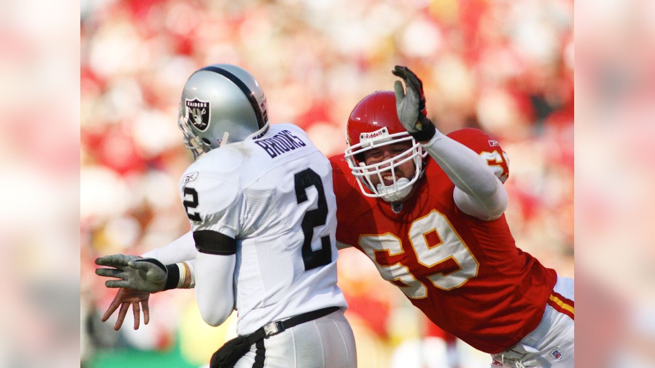 A History Of The Raiders And Chiefs Rivalry Through The Years