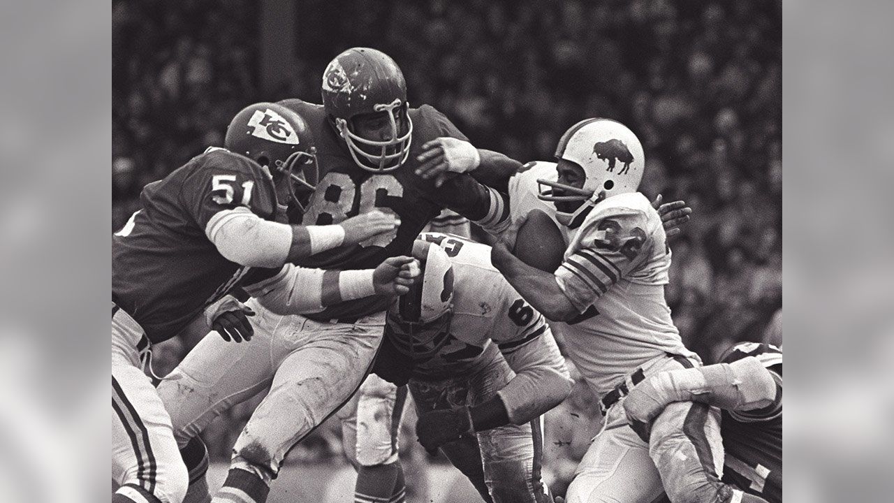 The Kansas City Chiefs - Remembering Buck Buchanan. Chiefs Hall of Fame  inductee, Super Bowl champion and two time Pro Bowlerwe will always  remember #86. PHOTOS: