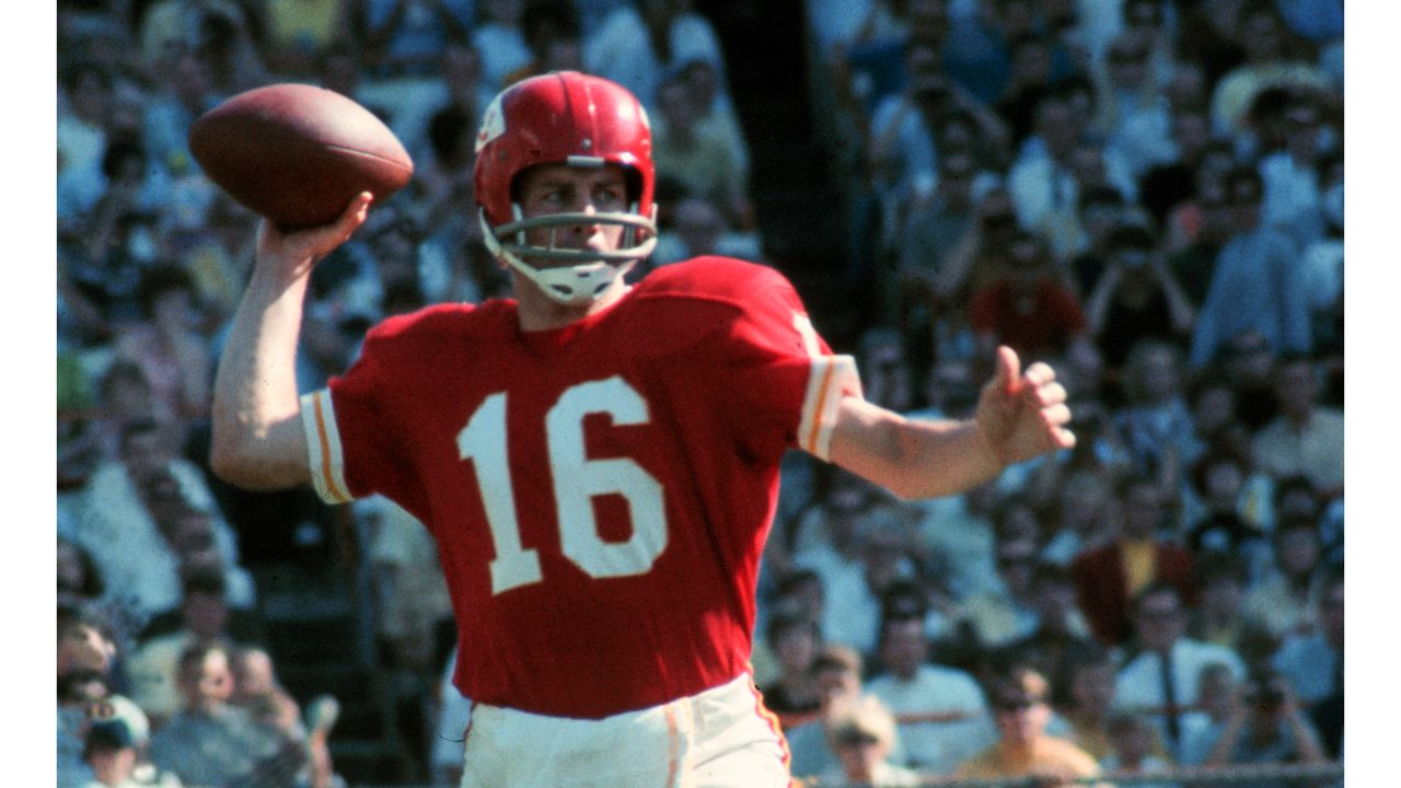 Photo Gallery: Kansas City Chiefs quarterback Len Dawson