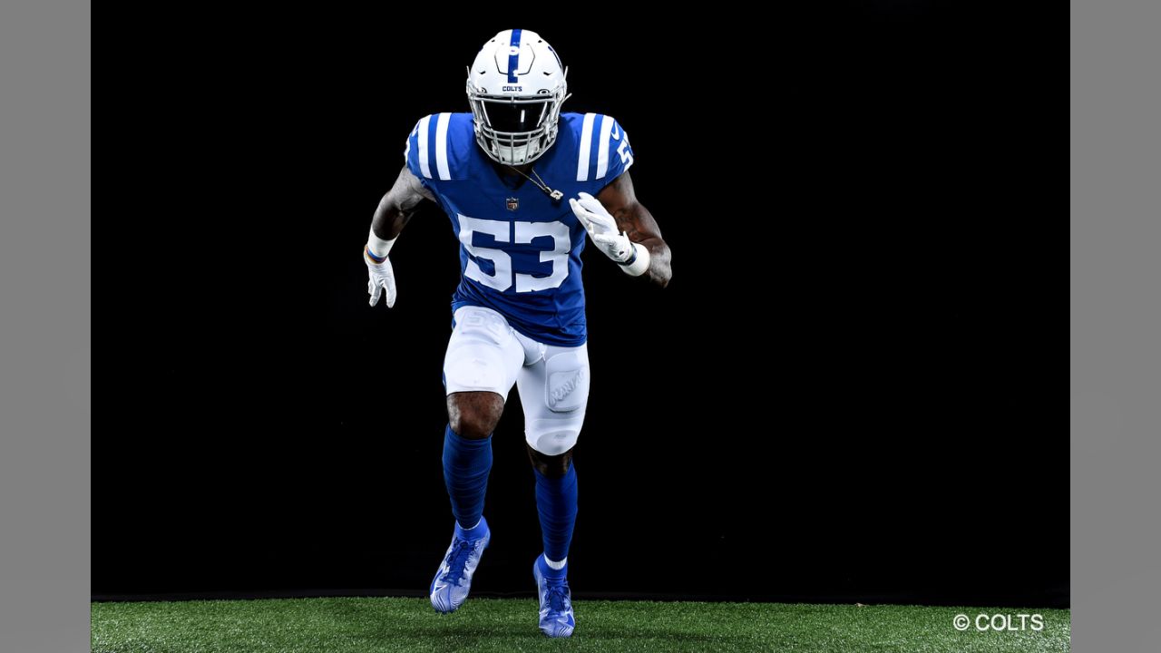 Indianapolis Colts: Darius Leonard 2022 - Officially Licensed NFL