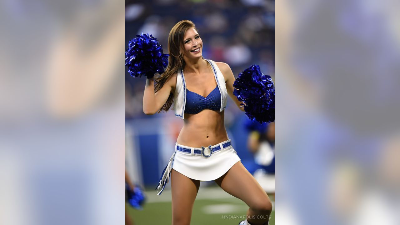 3,711 Colts Cheerleader Stock Photos, High-Res Pictures, and Images - Getty  Images