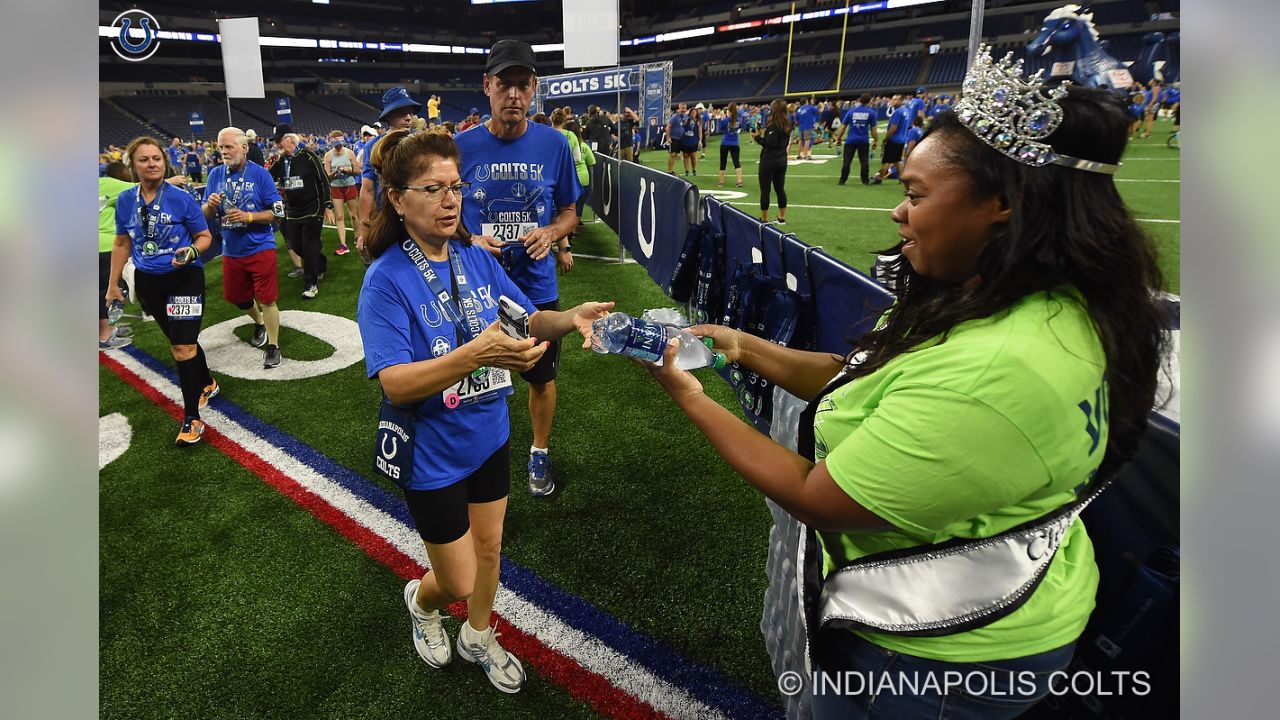 Indianapolis Colts 5k is back at Lucas Oil 