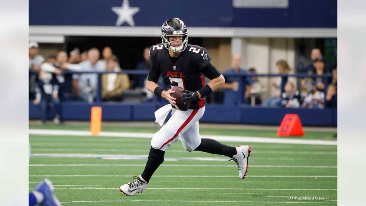 September 22, 2019: Atlanta Falcons quarterback Matt Ryan (2) during pregame  of NFL football game action between the Atlanta Falcons and the  Indianapolis Colts at Lucas Oil Stadium in Indianapolis, Indiana. John