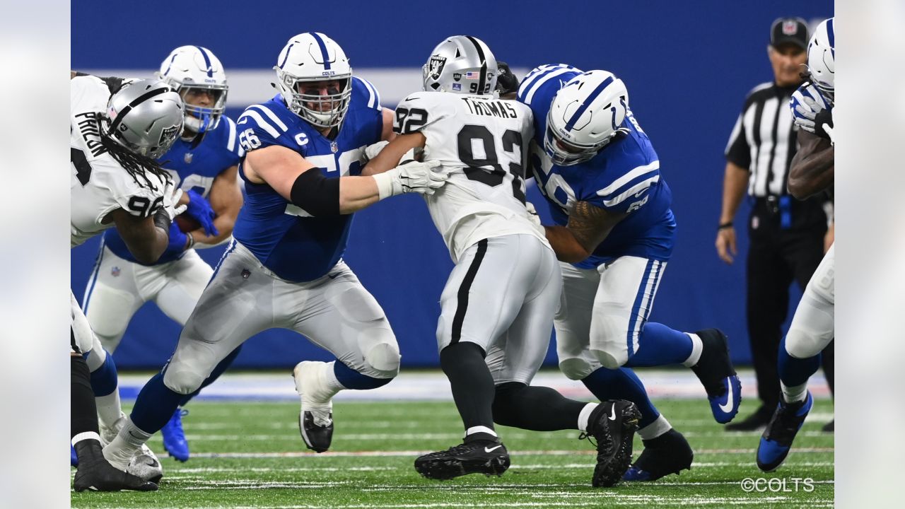 Indianapolis Colts tackle Matt Pryor (69) blocks Tennessee Titans