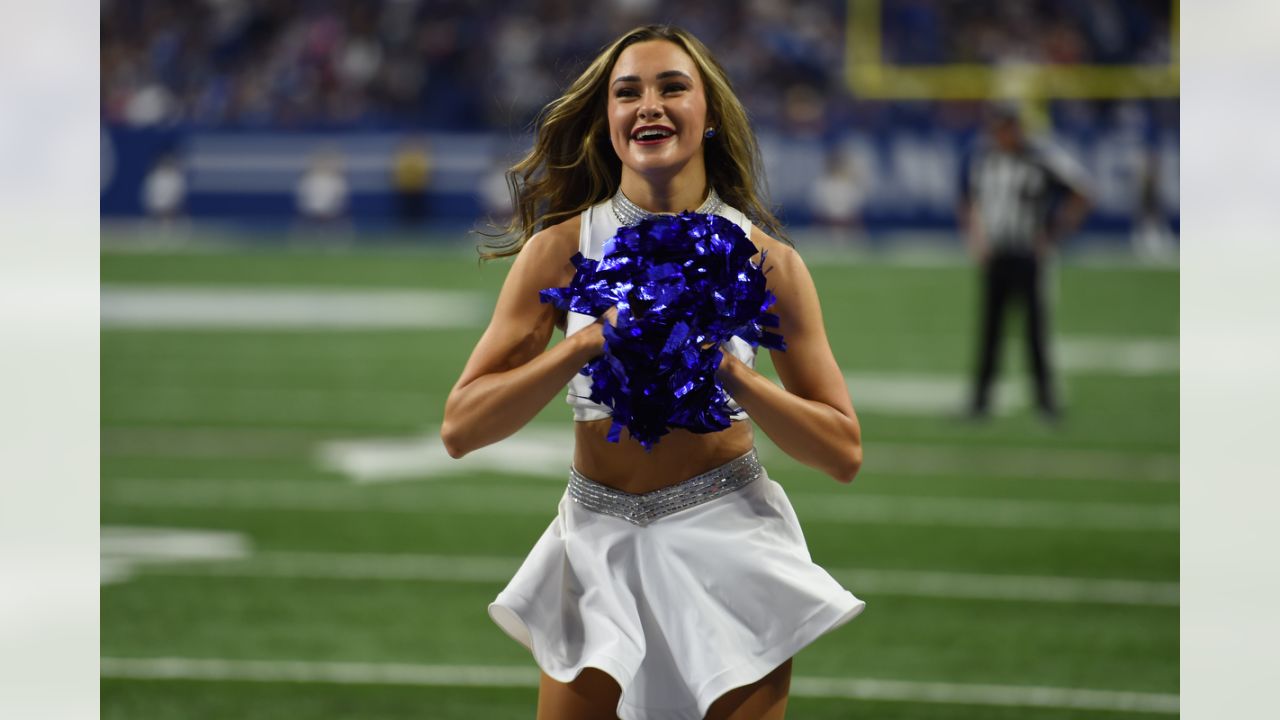 Cheer Highlights: Colts vs. Commanders