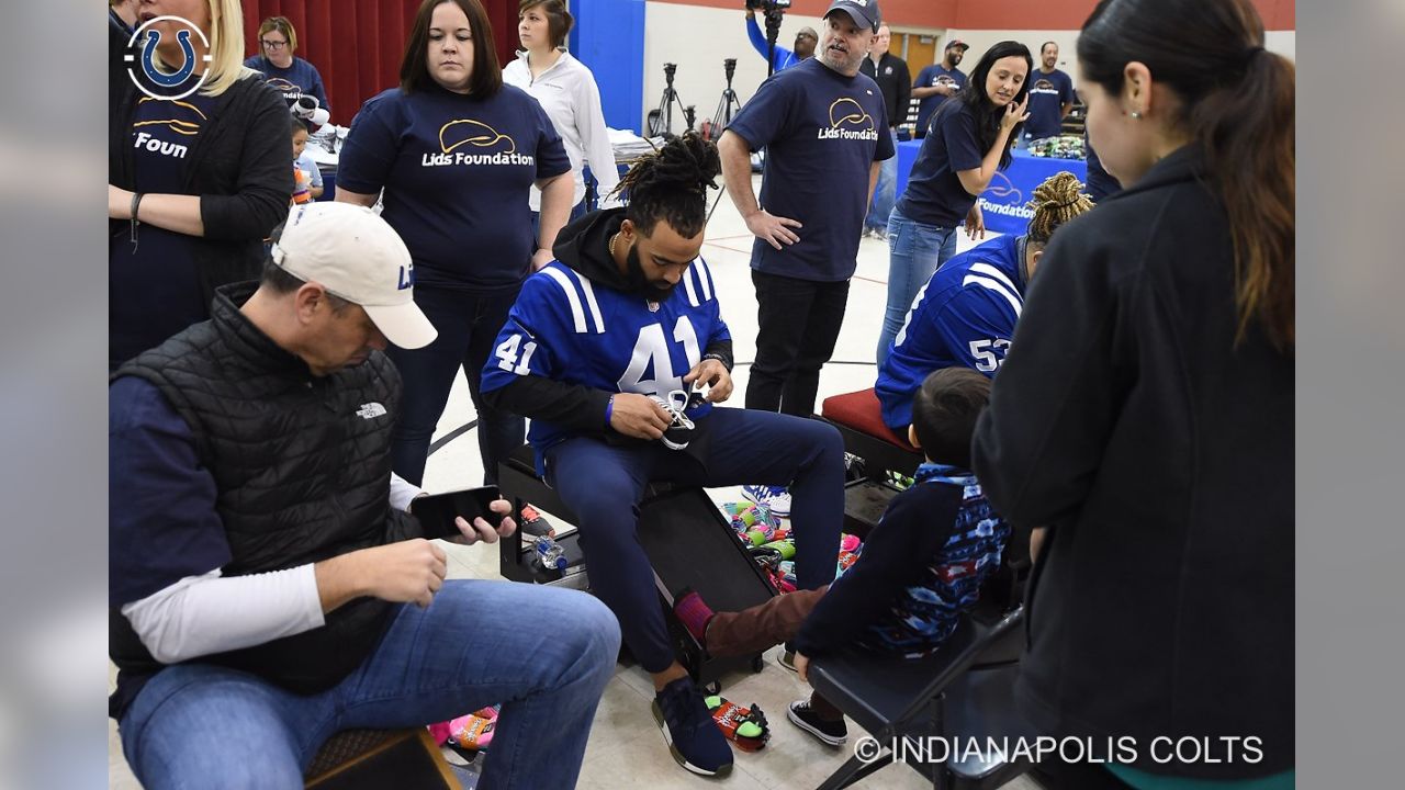 Indianapolis Colts at Lucas Oil Stadium by LIDS Hatwear Retail