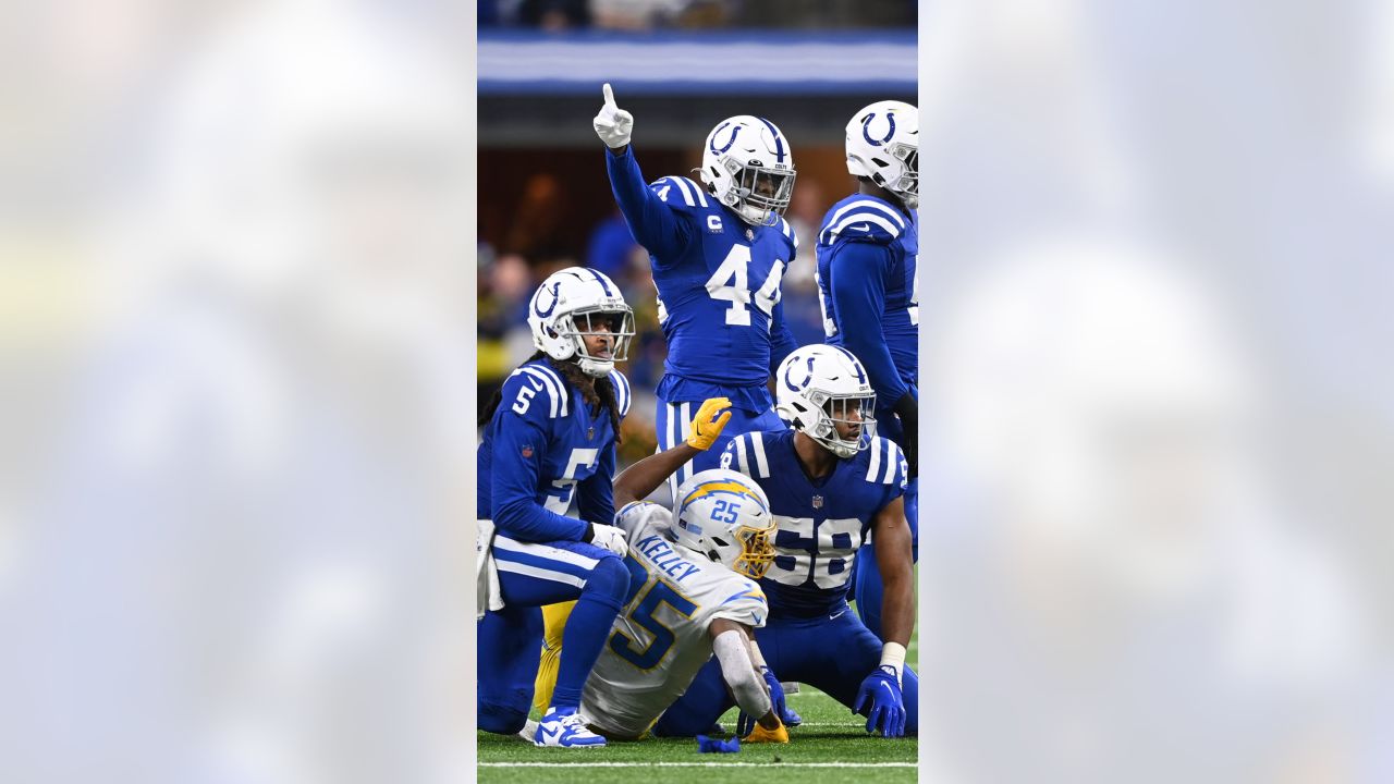 Colts lose to Chargers 20-3