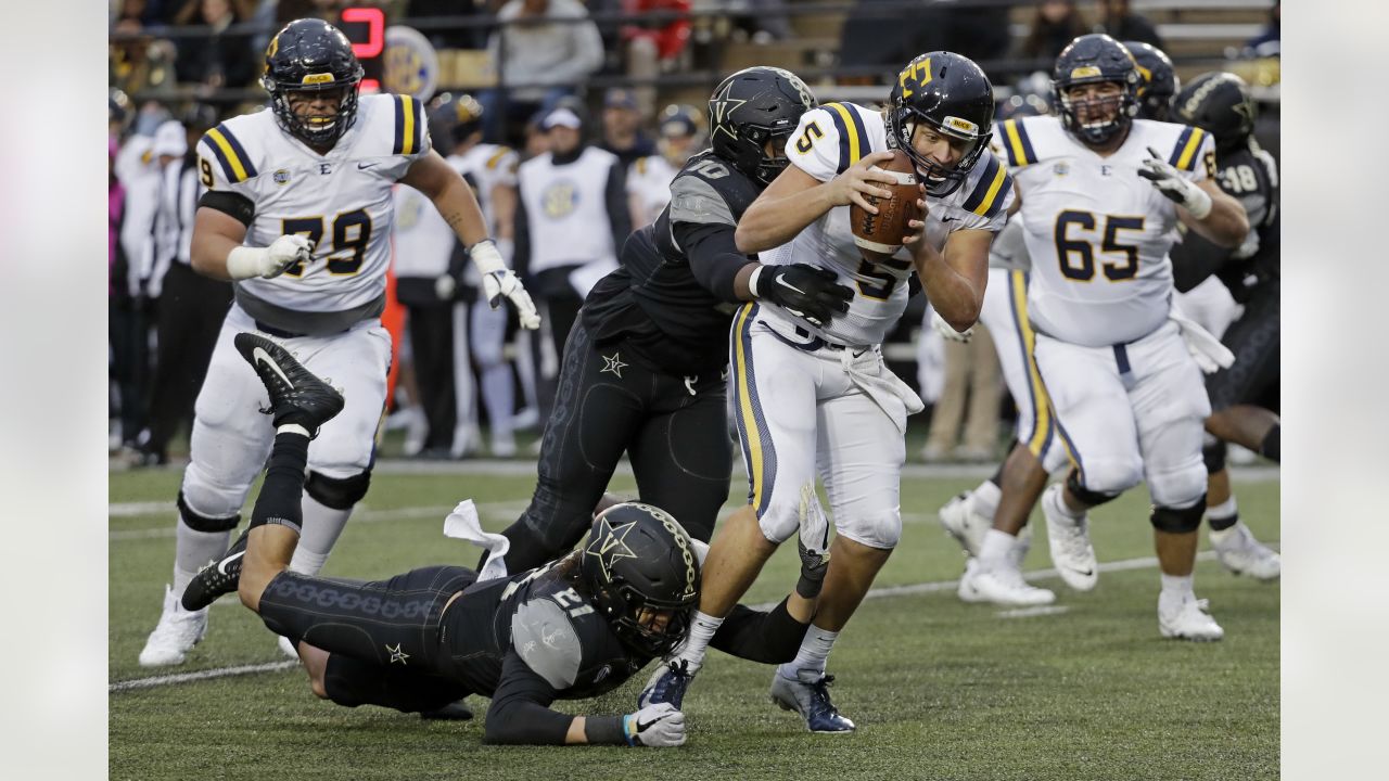 2021 NFL Draft: Defensive end Dayo Odeyingbo talks to the media after being  selected 54th overall by the Indianapolis Colts in the 2021 NFL Draft