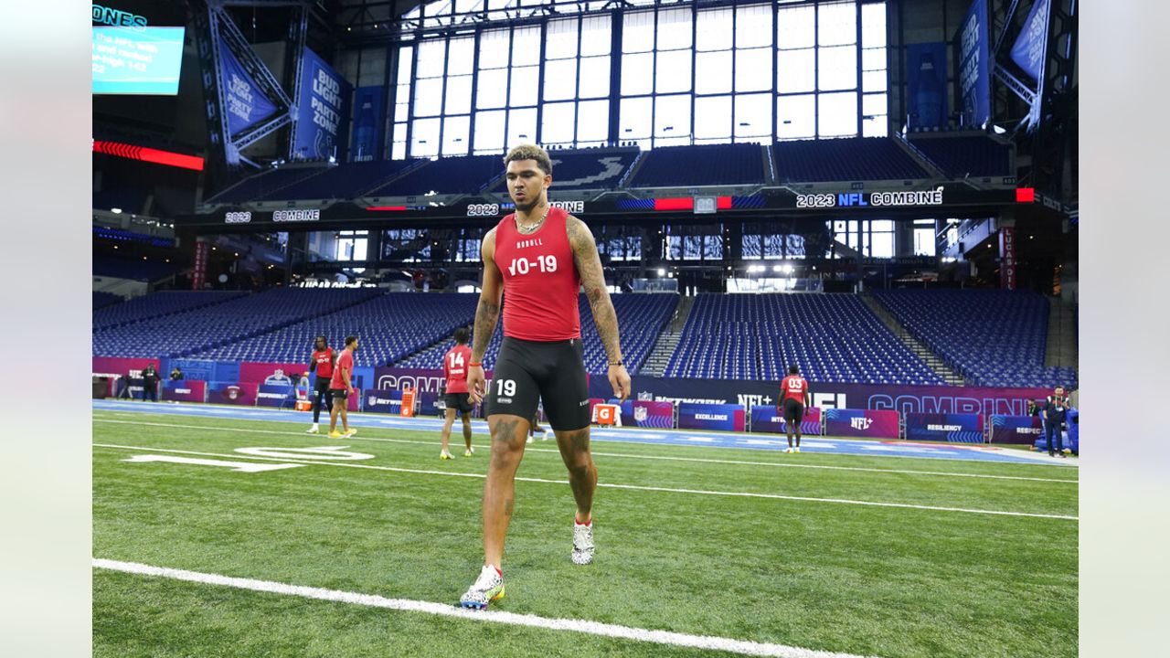 Tight Ends Run the 40-Yard Dash at the 2023 NFL Combine 