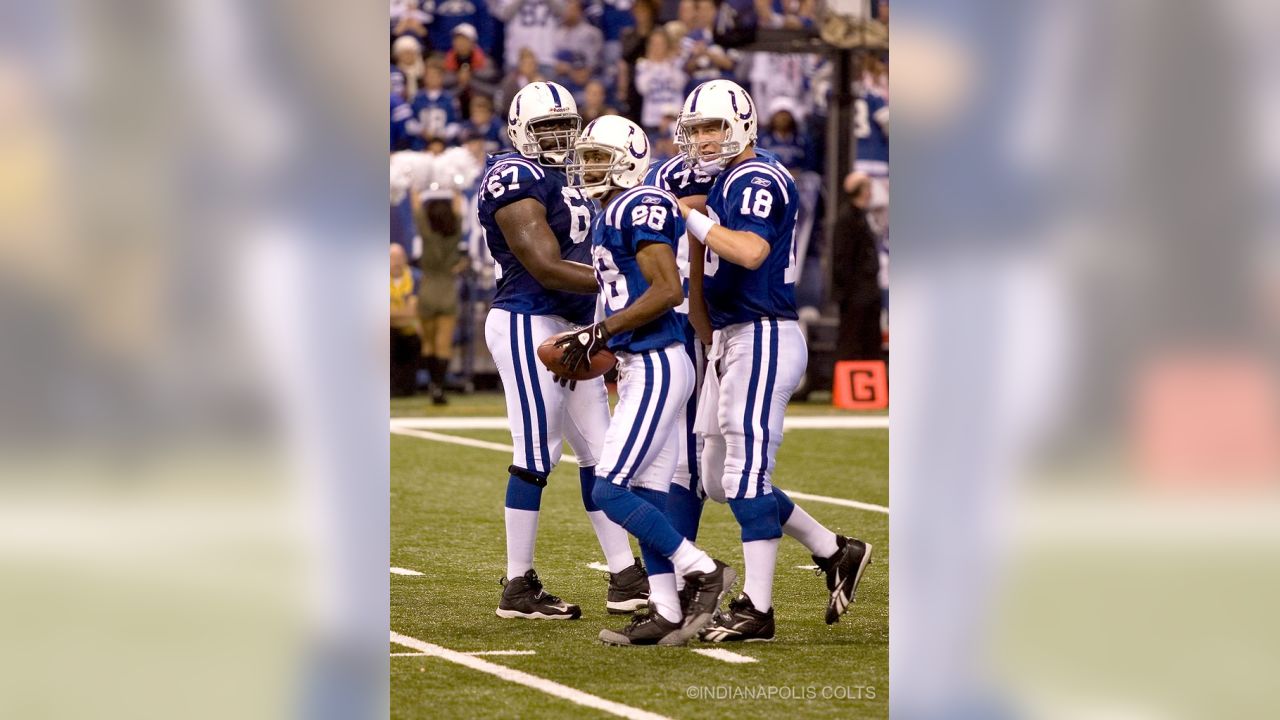 Peyton Manning Lends Hand In Marvin Harrison's Hall Of Fame Intro