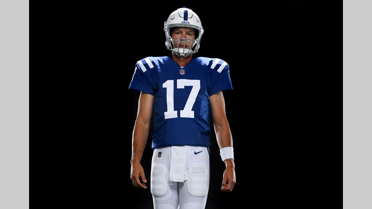 A Crucial Catch patch is on the jersey of Indianapolis Colts quarterback Philip  Rivers (17) as he warms up before an NFL football game against the  Cincinnati Bengals, Sunday, Oct. 18, 2020, in Indianapolis. (AP Photo/AJ  Mast Stock Photo - Alamy