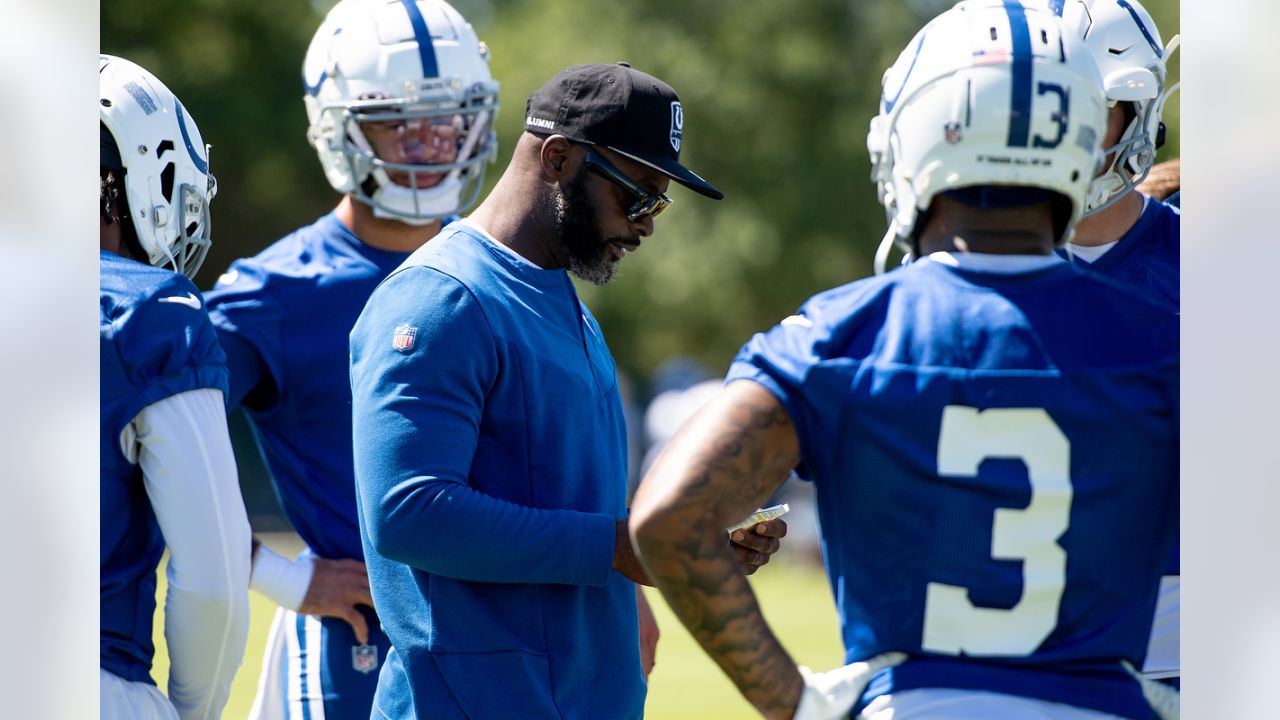 First-Year Coach Reggie Wayne Bringing 'It' Factor To Colts Wide Receiver  Room