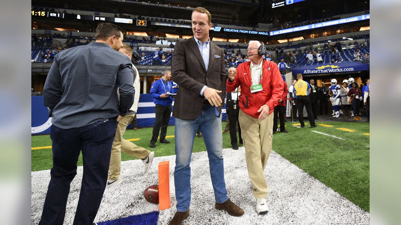 Indianapolis Colts Reggie Wayne inducted into Senior Bowl Hall of Fame