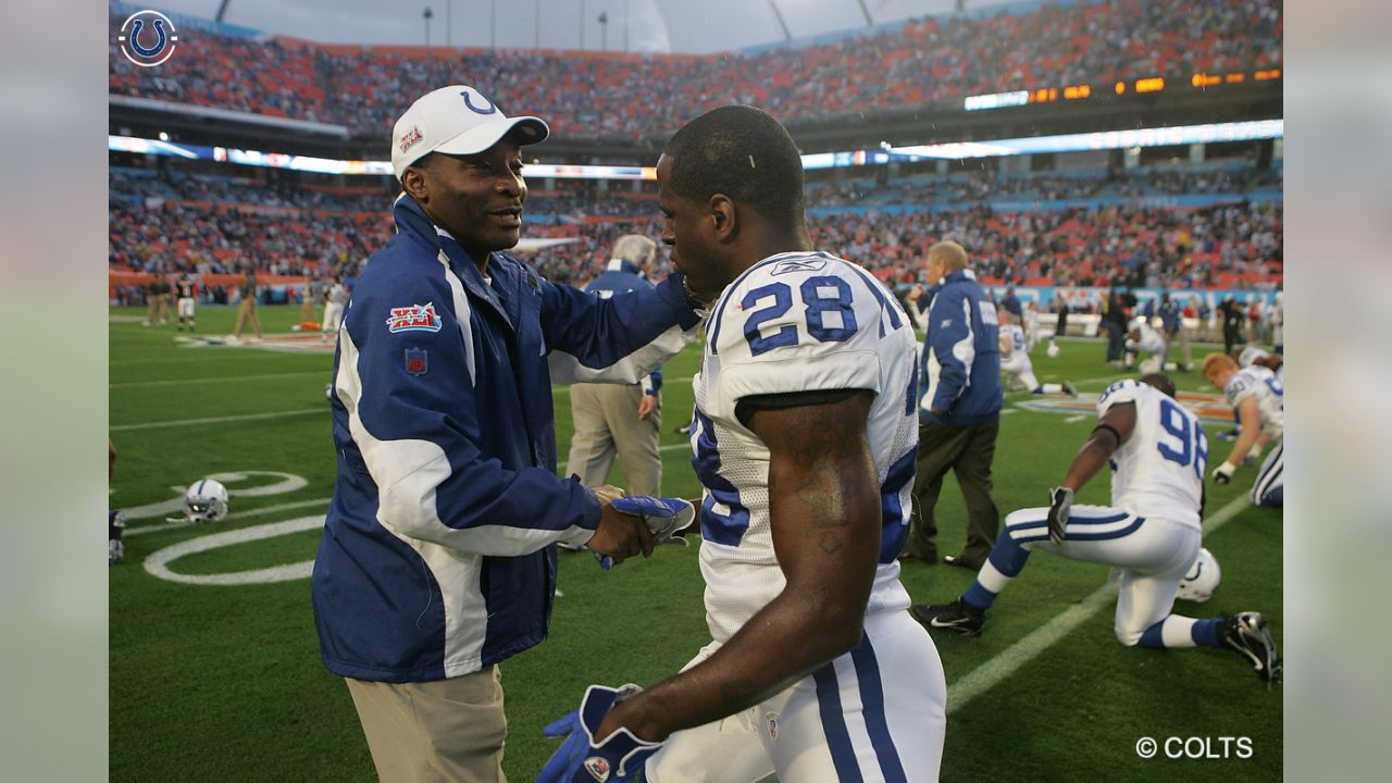 Super Bowl Throwback: Colts vs. Bears