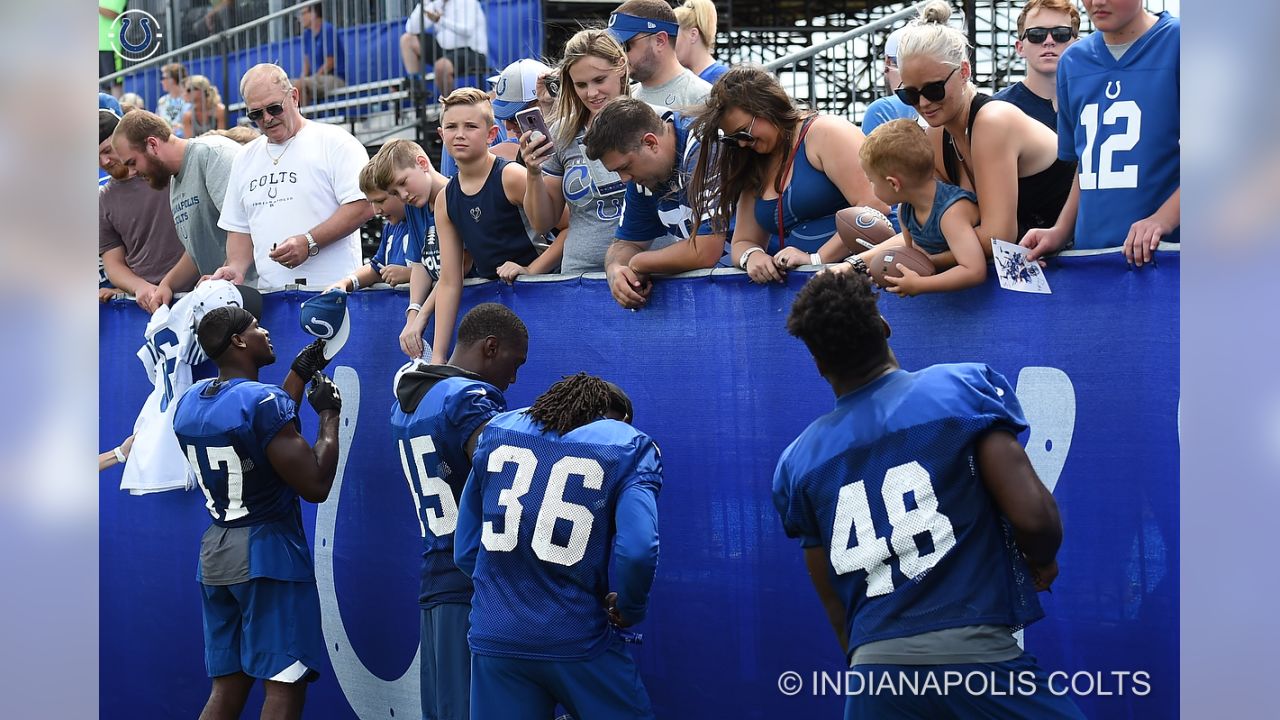 The Helmet Hike Is A New Tradition At Colts Training Camp