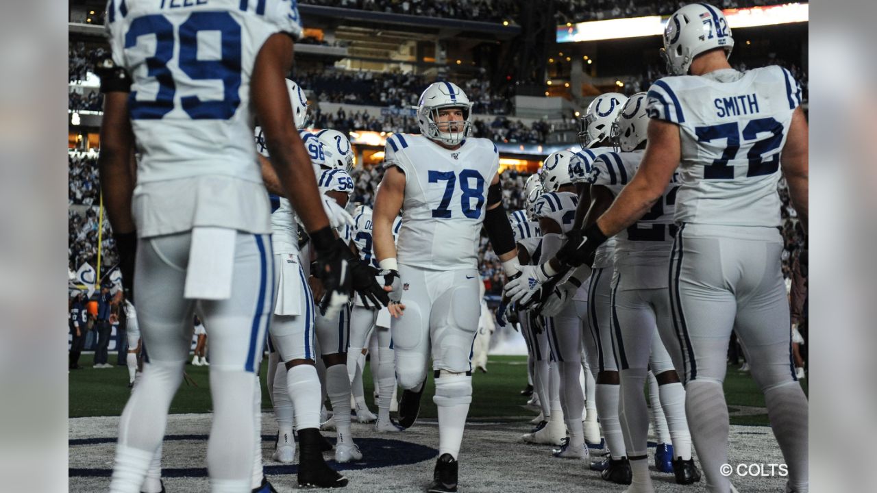 Report: Colts to Hire Pro Football HoF Center Kevin Mawae as New Assistant  Offensive Line Coach - Stampede Blue