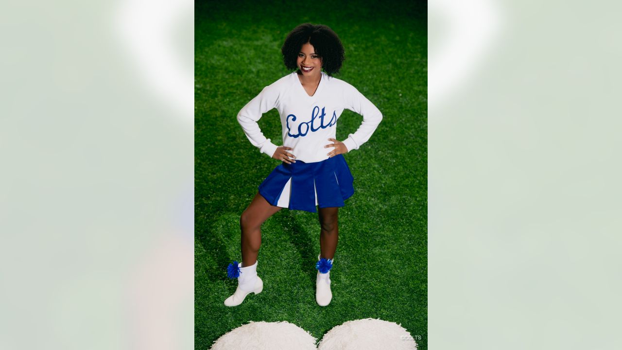 This is our (throwback) outfit of the day! #coltscheer #coltscheerlead