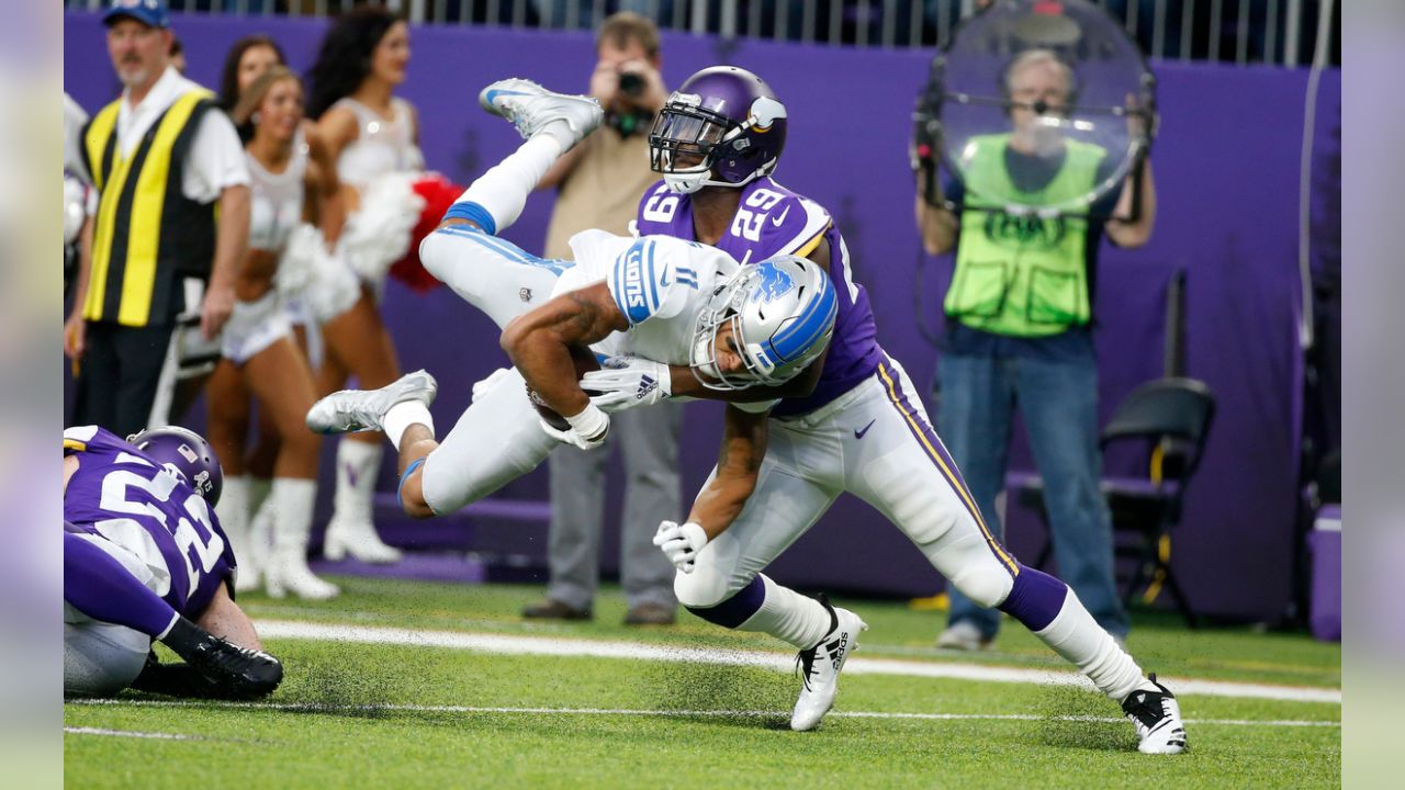 Minnesota Vikings: Making the case for trading Xavier Rhodes