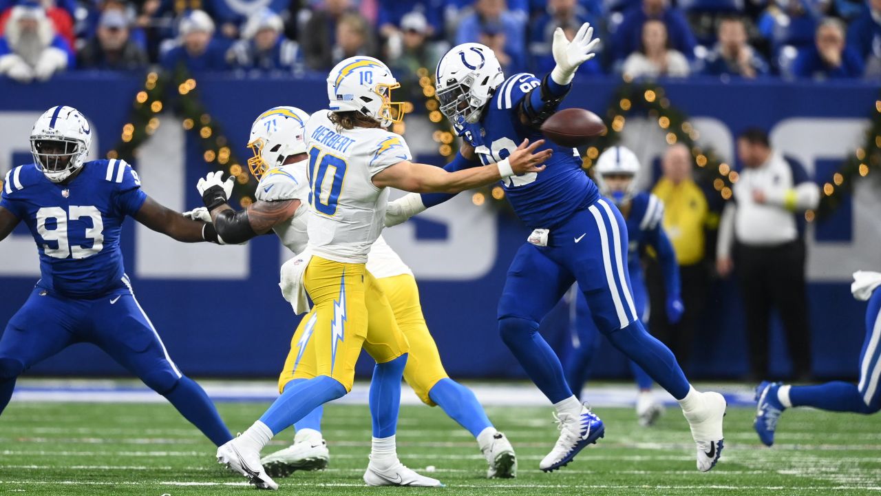 Chargers-Colts Week 16 NFL Picks: Saturday slate, Christmas Games ahead of  MNF - Bolts From The Blue