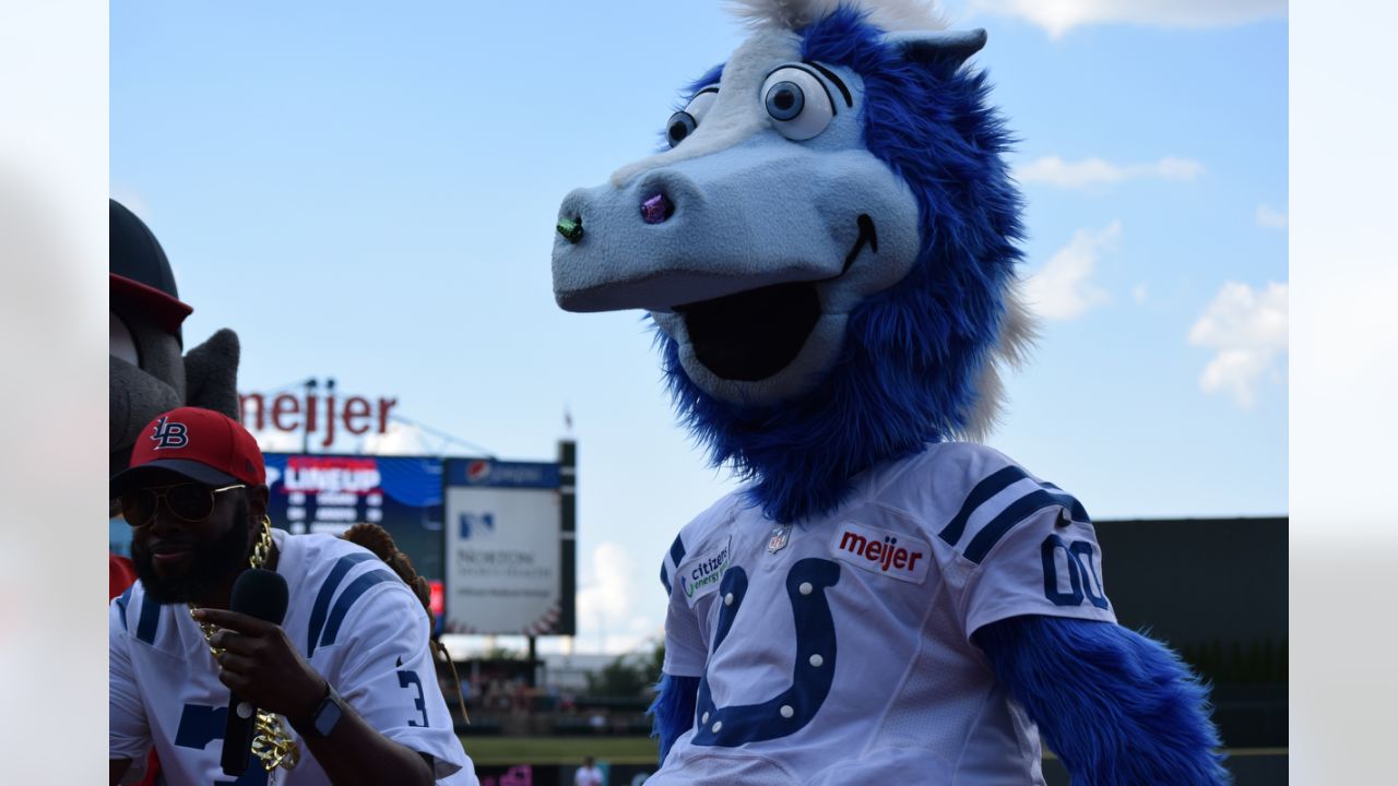 Colts to Visit Louisville Slugger Field For Colts At Bat This Friday