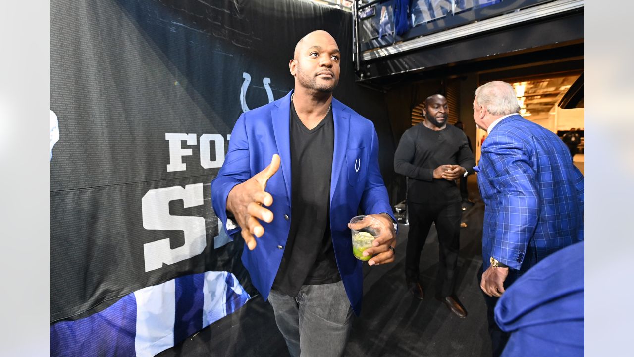 Colts to induct sack-master Robert Mathis into Ring of Honor against Tom  Brady, Bucs on Nov. 28