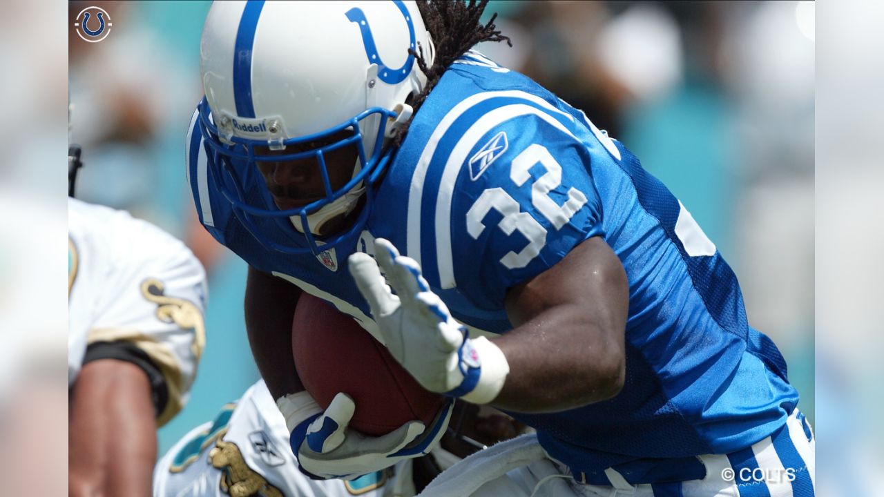 Colts greats Edgerrin James and Peyton Manning will officially receive  their Pro Football Hall of Fame commemorative rings on Sept. 19 at Lucas  Oil Stadium