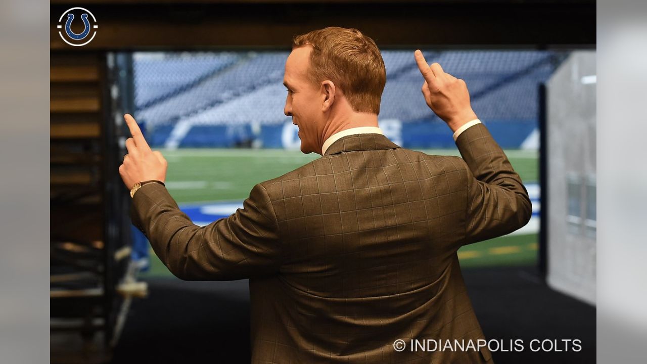 Peyton Manning statue: an Indianapolis Colts monument - Sports Illustrated