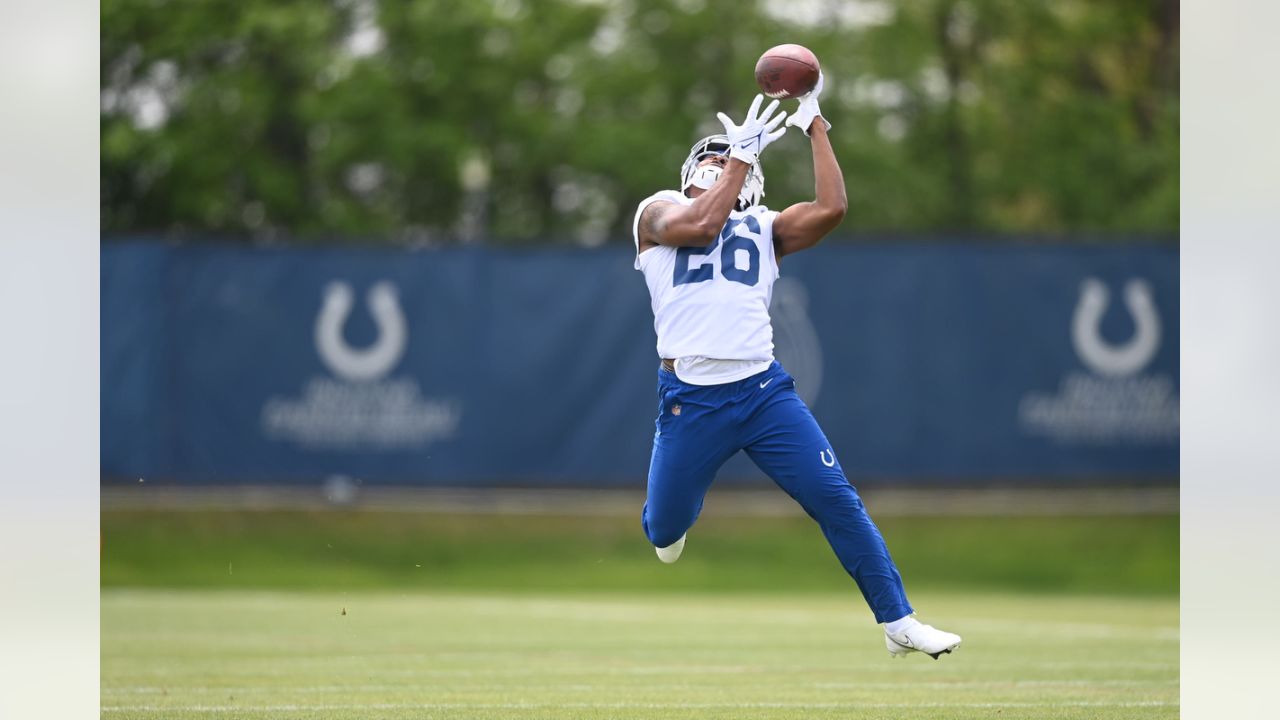 Photos: Voluntary Veteran Minicamp Day 2