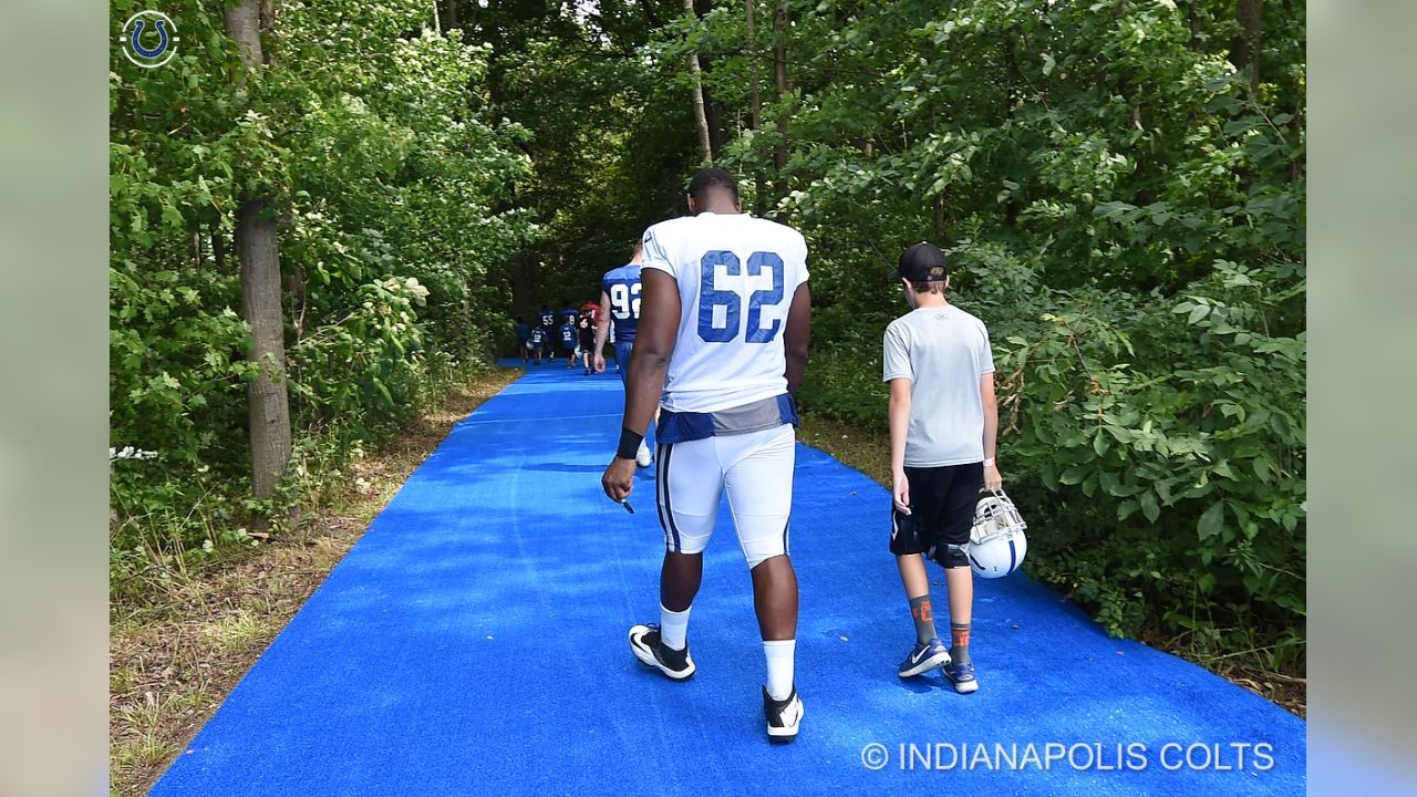 Colts holding 'Salute to Service' at training camp