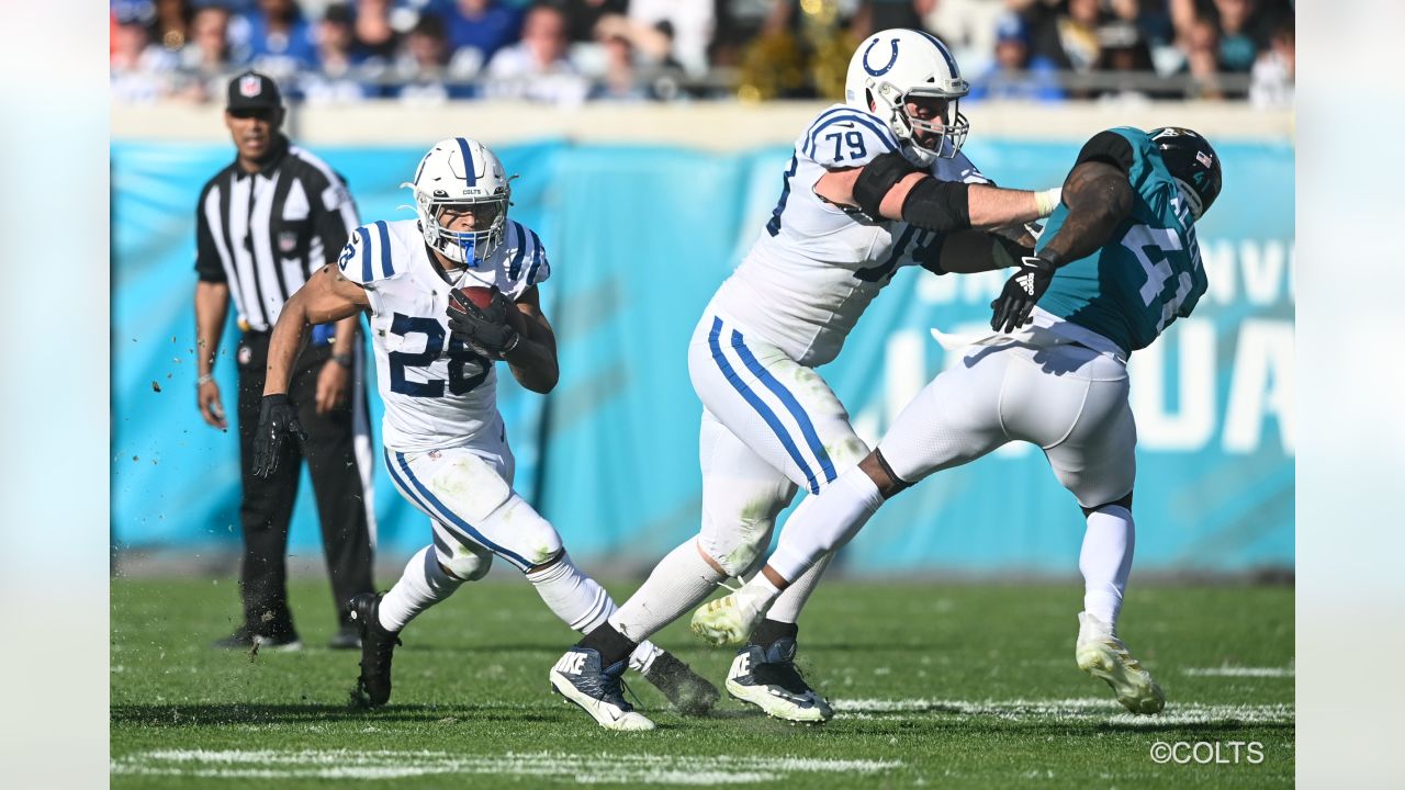 Wisconsin Badgers in the NFL: Jonathan Taylor wins FedEx Ground