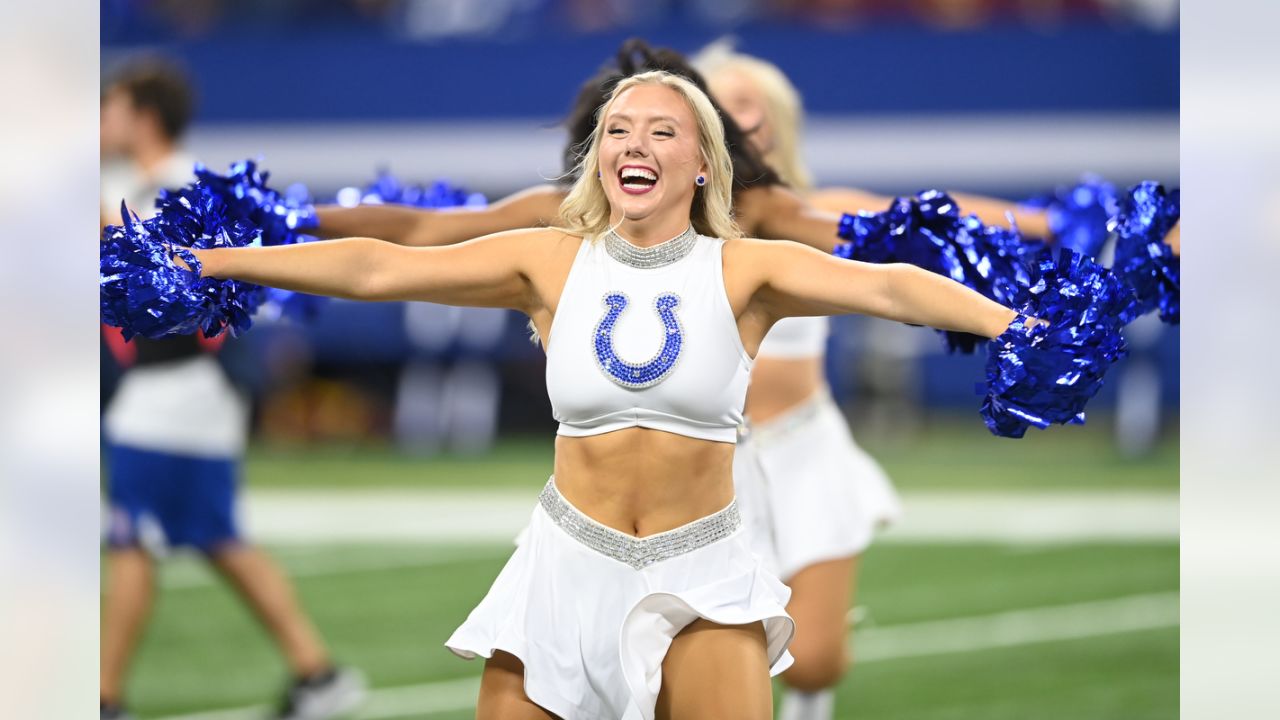 Cheer Highlights: Colts vs. Commanders