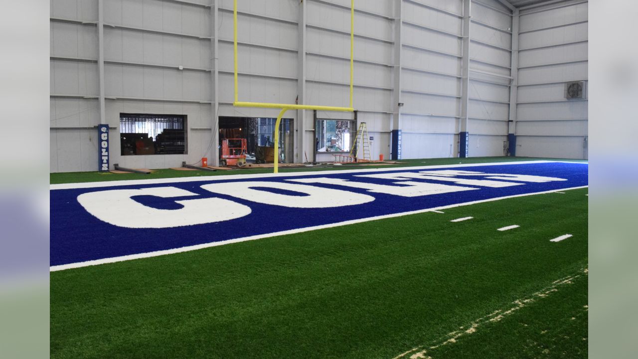 Indianapolis Colts - Lucas Oil Stadium - Motz