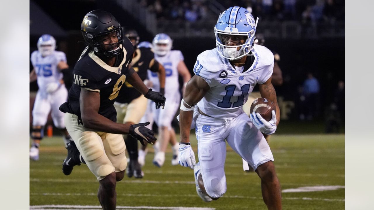 Report: North Carolina WR Josh Downs has not had any 'official' visits with  NFL teams - Field Gulls