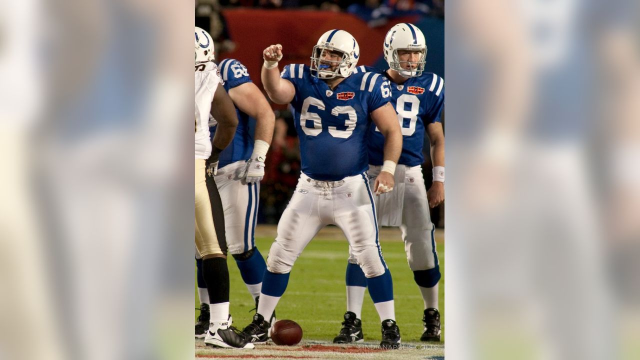 Jeff Saturday: From pumping gas to the Colts Ring of Honor