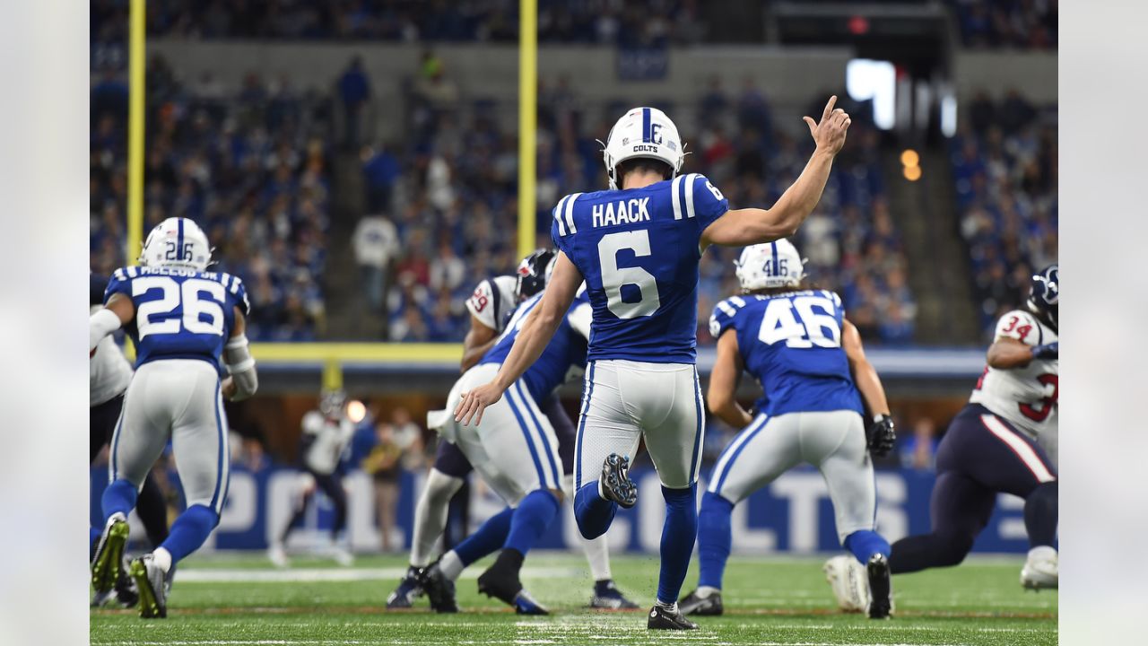 Colts: What to know about new punter Matt Haack