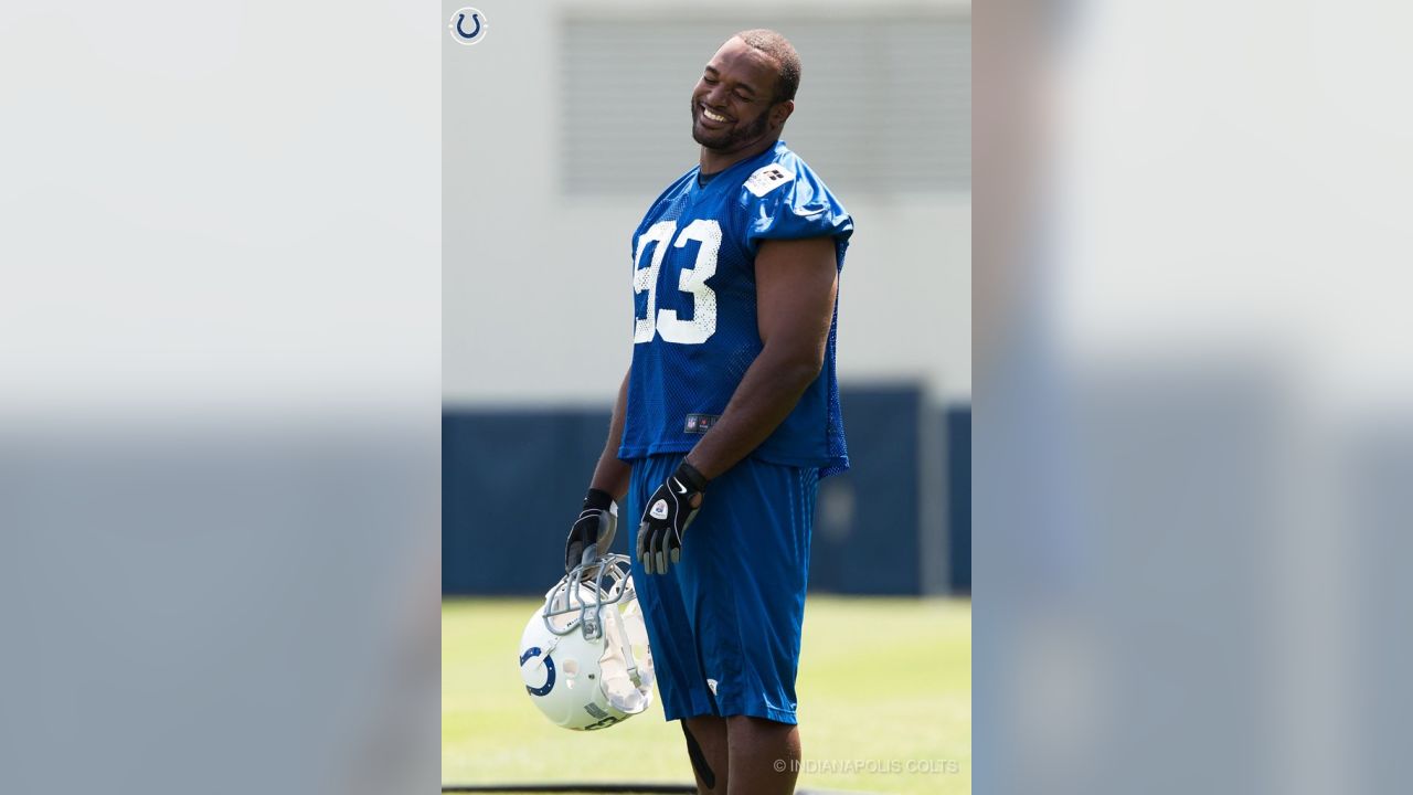 Dwight Freeney to retire as a Colt