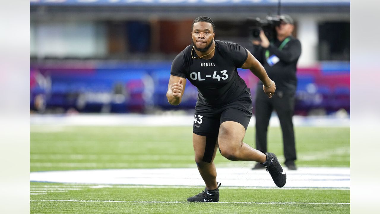 Raiders mock draft picks 2023: Who Mel Kiper, Peter King, more have Las  Vegas selecting in NFL draft? - DraftKings Network