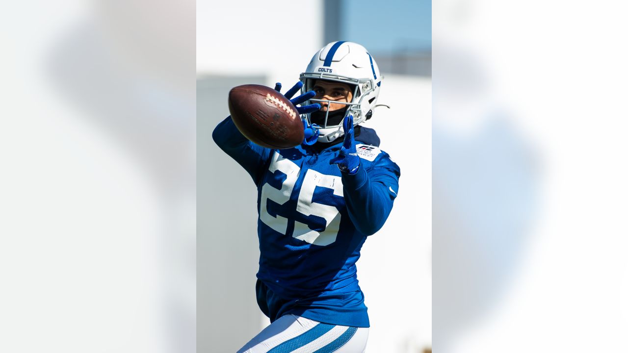 Indianapolis Colts defensive back Rodney Thomas II (25) looks to the  sidelines during an NFL football game against the Jacksonville Jaguars,  Sunday, Oct. 16, 2022, in Indianapolis. (AP Photo/Zach Bolinger Stock Photo  - Alamy