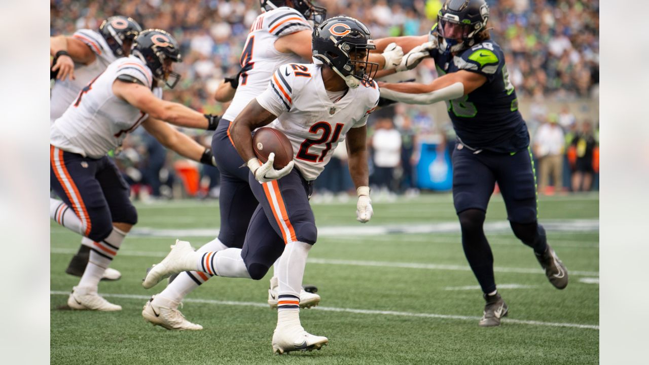 Report: Colts Signing Former Bears Running Back Darrynton Evans - Stampede  Blue