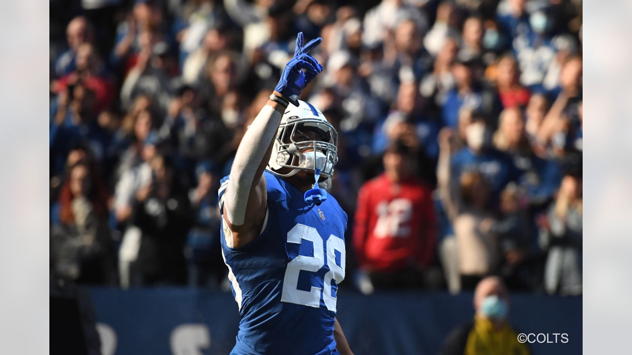 Colts RB Jonathan Taylor Remains the Leader in Total 2022 NFL Pro Bowl  Voting - Stampede Blue