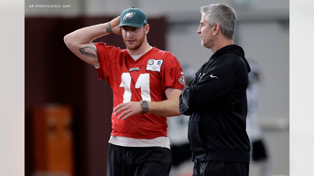 Colts net QB Carson Wentz in trade, set up reunion with Frank Reich