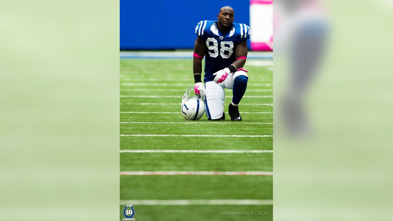 NFL: Robert Mathis retiring after 14 seasons with Colts – Saratogian