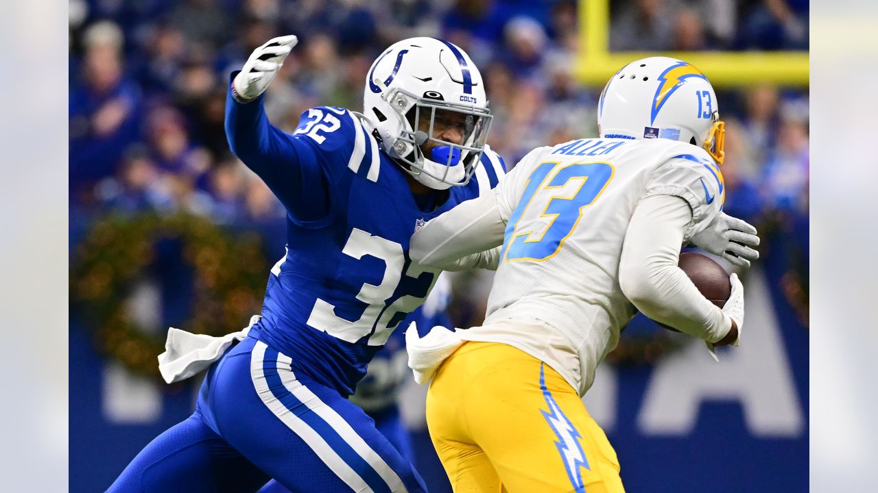 January 08, 2023: Indianapolis Colts safety Rodney McLeod (26) celebrates  touchdown with his teammates and fans during NFL game against the Houston  Texans in Indianapolis, Indiana. John Mersits/CSM/Sipa USA.(Credit Image: ©  John