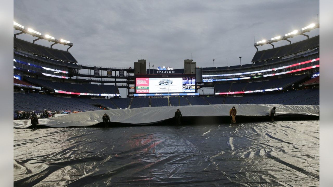 New England Patriots vs. Indianapolis Colts - Gillette Stadium