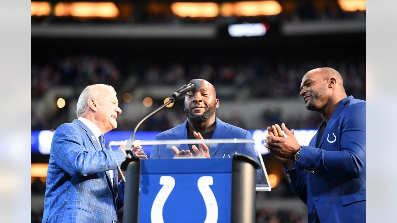 Colts to induct sack-master Robert Mathis into Ring of Honor against Tom  Brady, Bucs on Nov. 28