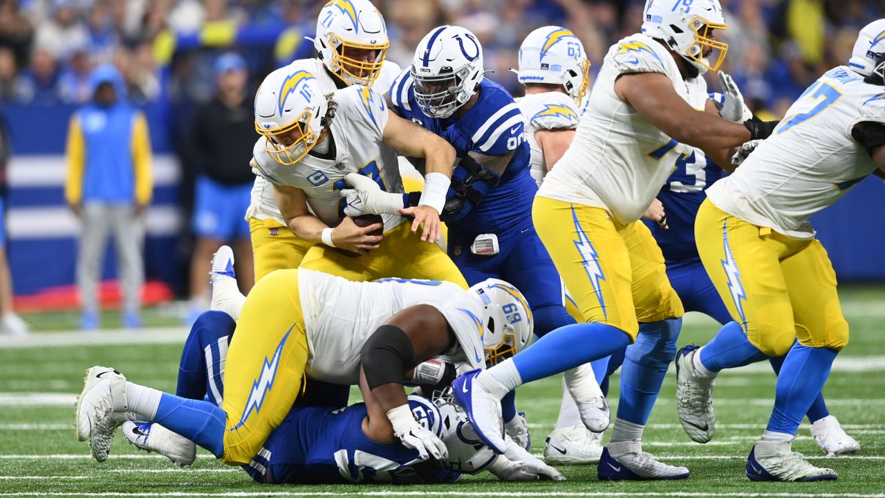 After historic loss, Colts will start Nick Foles vs. rising Chargers