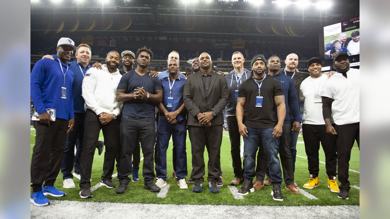 Colts to induct Dwight Freeney into Ring of Honor