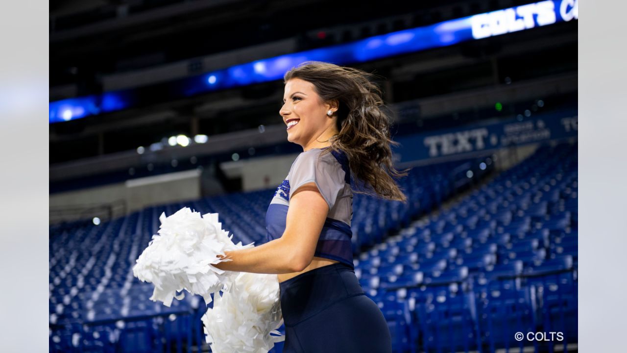 Colts Cheerleaders on X: Be the first to witness who makes the 2022 Colts  Cheerleading Squad! The Audition Showcase will take place at Lucas Oil  Stadium on Saturday May 7th at 6pm.