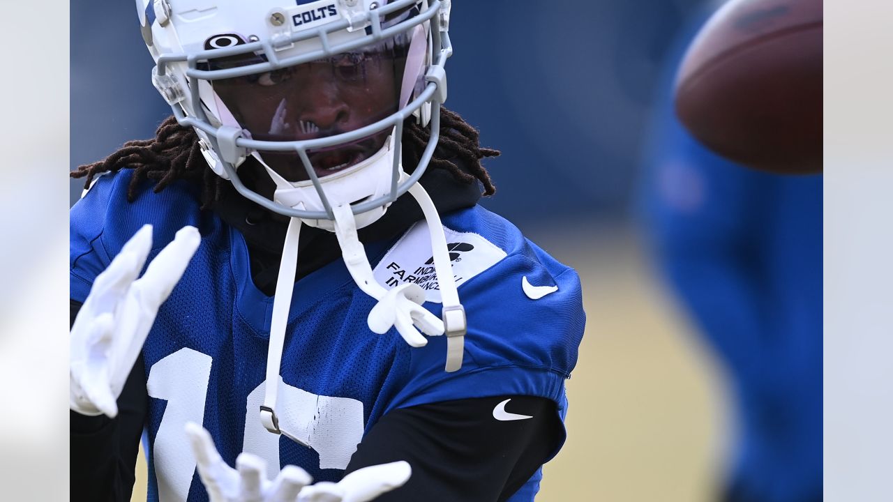 Colts Elevate WR Keke Coutee, K Chase McLaughlin To Active Roster