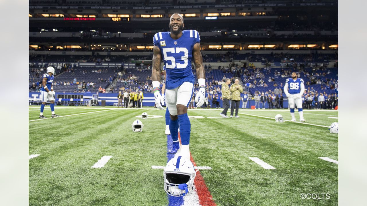 Indianapolis Colts linebacker Darius Leonard (53) celebrates a defensive  stop during an NFL football game against the New England Patriots,  Saturday, Dec. 18, 2021, in Indianapolis. (AP Photo/Zach Bolinger Stock  Photo - Alamy